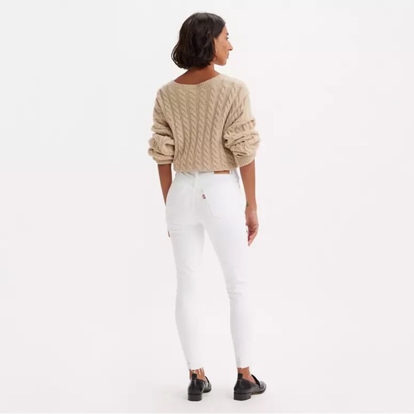 NWT Levi’s 721 High Rise Skinny Ankle Distressed - Picture 3 of 6